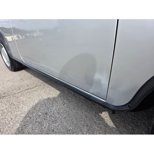 258 - 1986 Mini City E, 998cc. Registration number D853 UJM. VIN number SAXXL2S1020324519. Engine number 9... 