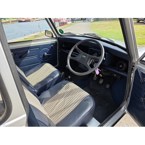 258 - 1986 Mini City E, 998cc. Registration number D853 UJM. VIN number SAXXL2S1020324519. Engine number 9... 