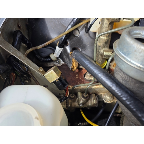 258 - 1986 Mini City E, 998cc. Registration number D853 UJM. VIN number SAXXL2S1020324519. Engine number 9... 