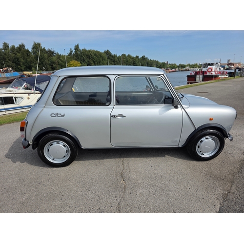 258 - 1986 Mini City E, 998cc. Registration number D853 UJM. VIN number SAXXL2S1020324519. Engine number 9... 