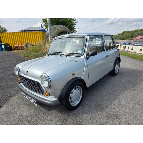 258 - 1986 Mini City E, 998cc. Registration number D853 UJM. VIN number SAXXL2S1020324519. Engine number 9... 