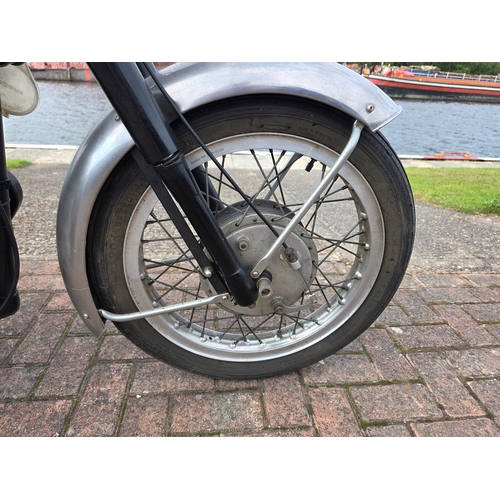 309 - 1961 Velocette Viper, 350cc. Registration number 2572 WY. Frame number RS 16569. Engine number VR/37... 