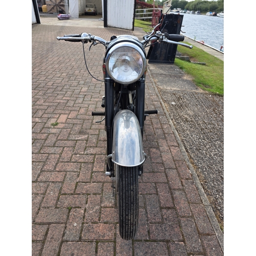 309 - 1961 Velocette Viper, 350cc. Registration number 2572 WY. Frame number RS 16569. Engine number VR/37... 