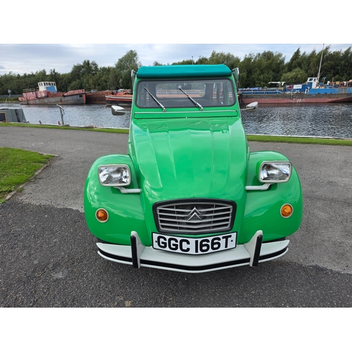 259 - 1978 Citroen 2CV, 602cc. Registration number GGC 166T. VIN number 51.KA 3332. Engine number 05080425... 