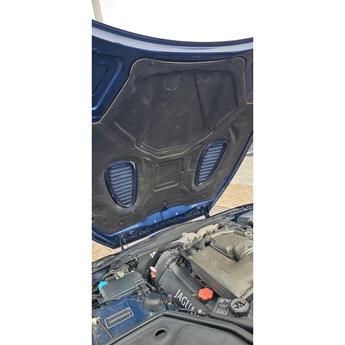 260 - 2002 Jaguar XKR, Supercharged, 3996cc. Registration number YD02 WFM. VIN number SAJAC41N42PA28847.So... 
