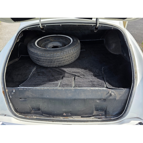 257 - 1961 Bentley S II/III, 6230cc. Registration number 556 XVM, )non transferrable). Chassis number B41 ... 