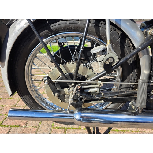 314 - 1951 Vincent Comet, Series C, 498cc. Registration number GFO 851 (non transferrable). Frame number, ... 