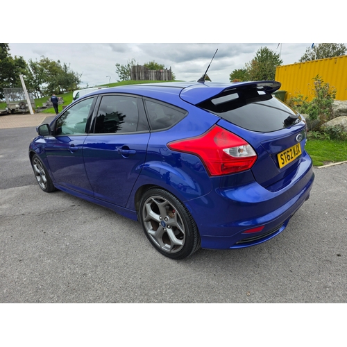 256 - 2013 Ford Focus ST-2 Turbo, 1999cc. CAT D 2017. Registration number ST62 WJX. VIN number WFOKXXGCBKC... 