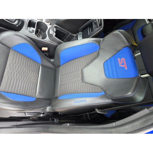 256 - 2013 Ford Focus ST-2 Turbo, 1999cc. CAT D 2017. Registration number ST62 WJX. VIN number WFOKXXGCBKC... 