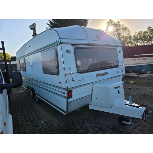 Lot 250       