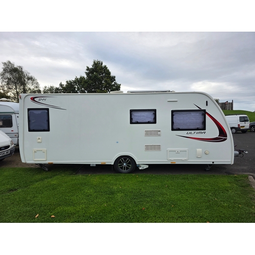 251 - 2018 Luna Ultima 544 caravan. Chassis number SGLS 000LUJ1039558.Sold with the service book, manuals,... 