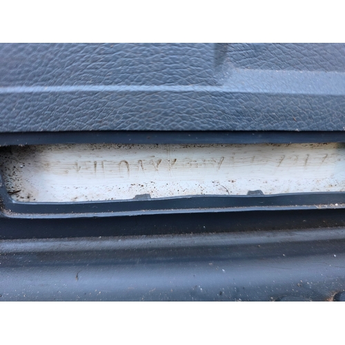 254 - 2001 Ford Transit flat bed twin axle truck, 2496cc diesel. Registration number Y541 JWR. VIN number ... 