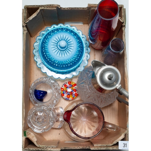 31 - BOX MISC GLASS INC CLARET JUG