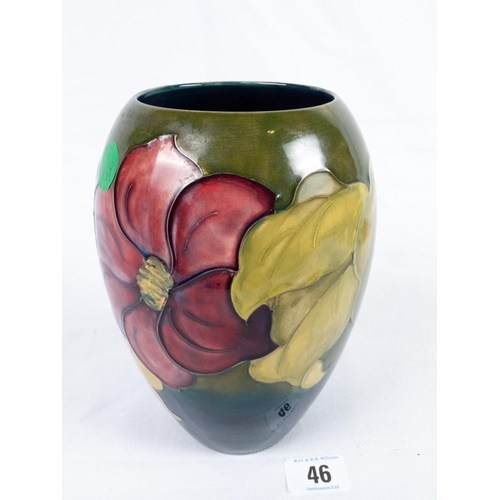 46 - MOORCROFT POTTERY VASE LATE QUEEN MARY LABEL