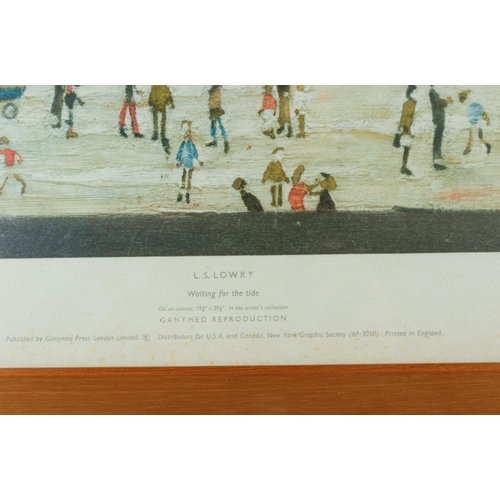 10 - L S LOWRY 'WAITING FOR THE TIDE' GANYMED REPRODUCTION PRINT HAND SIGNED LOWER RIGHT BUT SIGNATURE FA... 