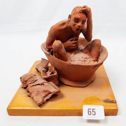 65 - PHYLLIS LEWIS STUDIO POTTERY SCULPTURE 'TUB TIME'