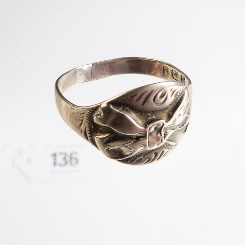 136 - SILVER EDW' BOW SWEETHEART RING BIRMINGHAM 1901 SIZE Q