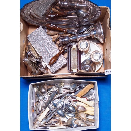 207 - BOX MISC FLATWARE ETC