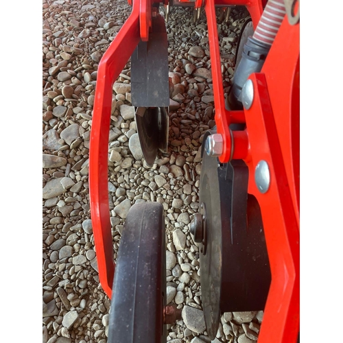 15B - KUHN VENTA 3030 COMBINATION DRILL WITH HR3030 POWER HARROW, 2019