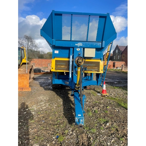 22 - BUNNING LOWLAND WIDEBOTY 230 MUCK SPREADER, 24M, 2017