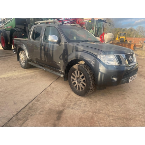 27 - NISSAN NAVARA AUTOMATIC 3L V6 OUTLAW, DIESEL