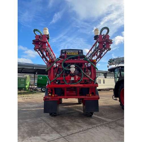 35 - RB35 BATEMAN SPRAYER, 2015