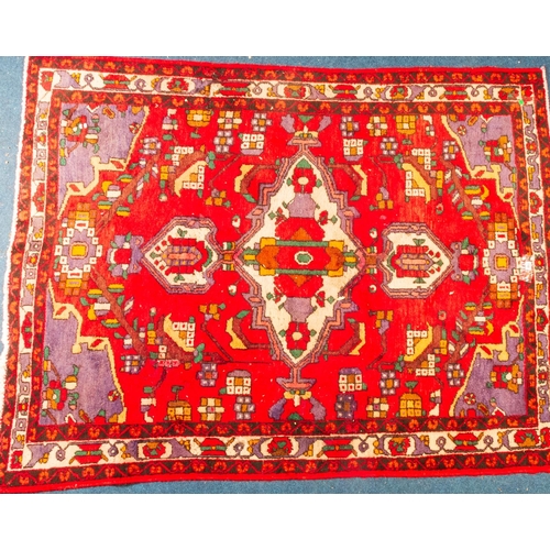 462 - IRANIAN RUG 198CM X 152CM