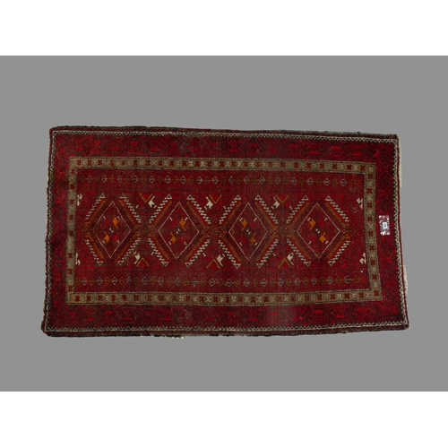 463 - BELOTCH RUG 174CM X 98CM