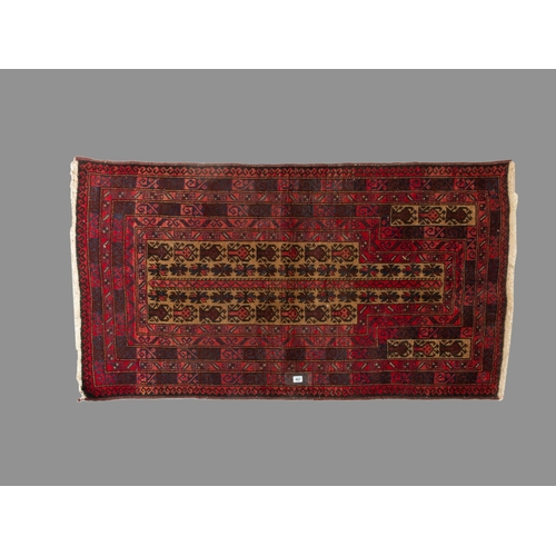 467 - SM' EASTERN RUG 150CM X 82CM