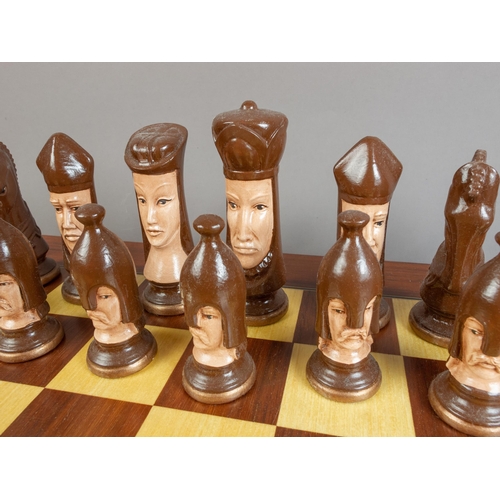 Duncan Chess pieces offers