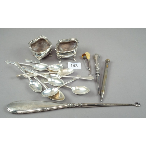 143 - QTY SILVER SPOONS SILVER SALTS ETC WEIGHABLE SILVER 221G