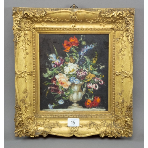 15 - OIL ON BOARD FLORAL STILL LIFE SIGNED LOWER RIGHT M G DAVIS IN GILT FRAME 34CM X 32CM