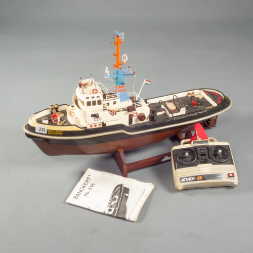 231 - REMOTE CONTROL BOAT MODEL 63CM