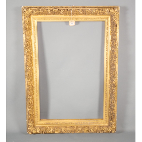 66 - SINGLE VICT' GILT WOOD & GESSO FRAME 122x89CM APERTURE 95x62CM