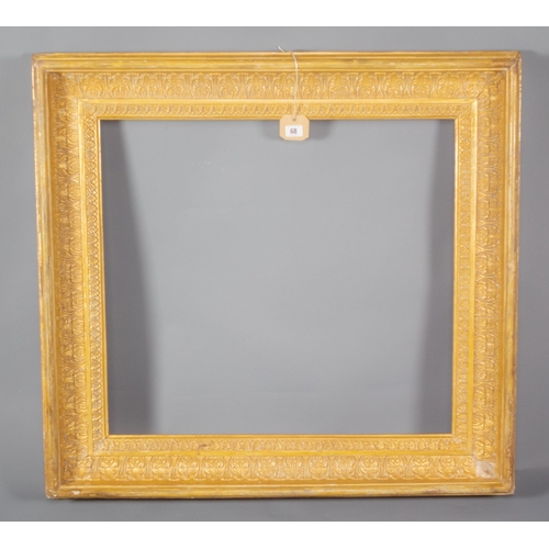 68 - SINGLE VICT' GILT WOOD & GESSO FRAME 84x90CM, APERTURE 60x66CM