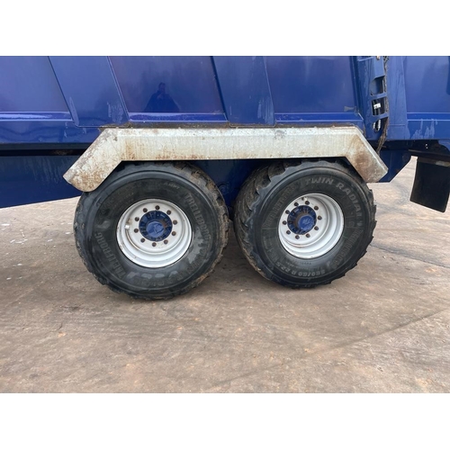 227 - MARSHALL 16 TONNE GRAIN TRAILER