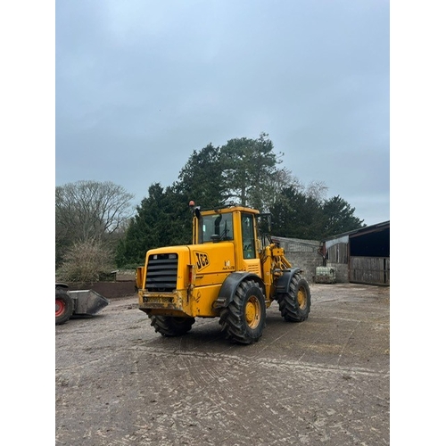 260 - JCB 414S LOADING SHOVEL