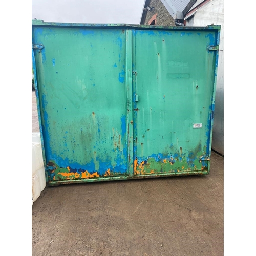 283 - SHIPPING CONTAINER