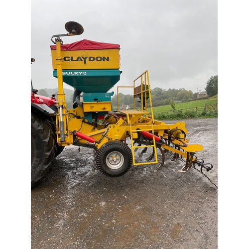 118 - CLAYDON 3M MOUNTED SR DRILL
2008, Bullock Slug Pelleter, various coulters, upgraded to high seed rat... 