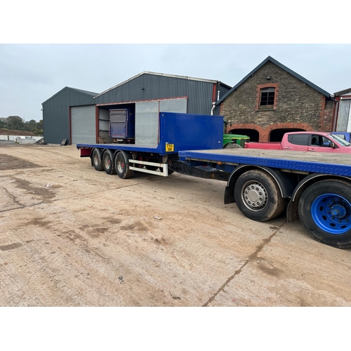 150 - SCANIA G440 FLATBED LORRY AND DRAG
26' lorry bed, 27' drag