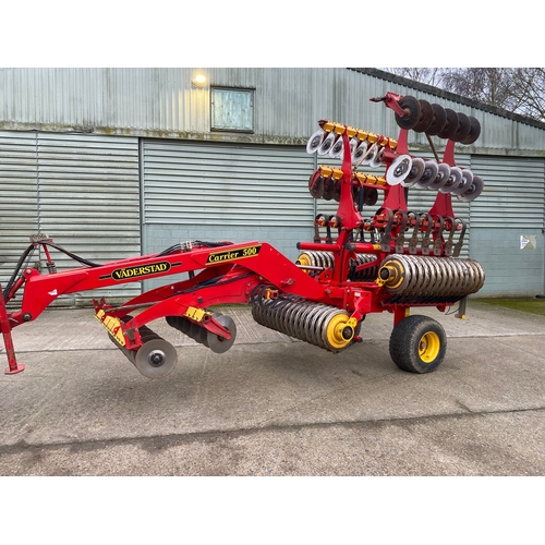 110 - VADERSTAD CR500 CARRIER, 2009, 5M WITH PADDLES