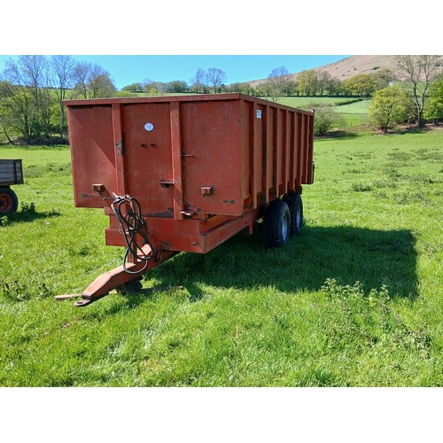 122 - TRIFFITT 10' TANDEM AXLE TRAILER