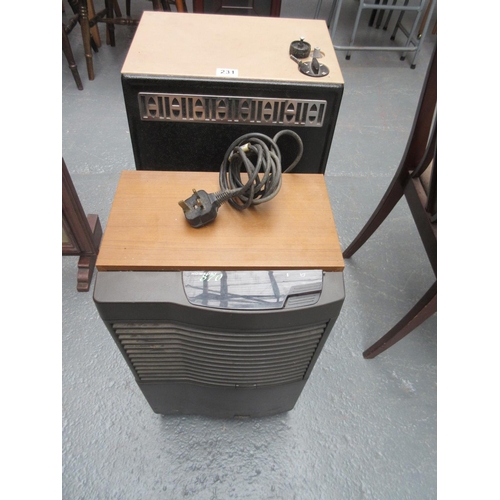 231 - De Humidifier & Calor Gas Heater