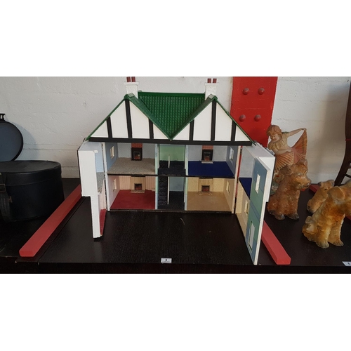 3 - A dolls house