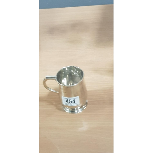 454 - Small silver tankard ( London hallmarks) in excess of 150 grams