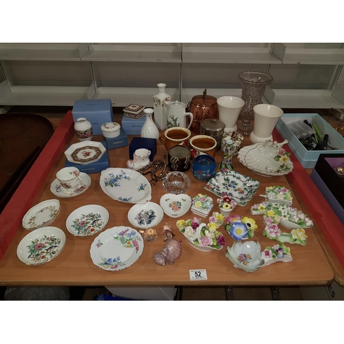 52 - Collection of china to include Wedgwood and Aynsley
