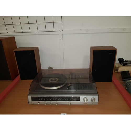 64 - Phillips stereo music centre with speakers