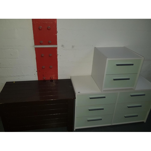 508 - Chest of draws, bedside cabinet and a storage box