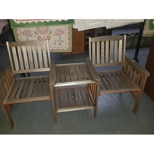 522 - Garden chairs and table