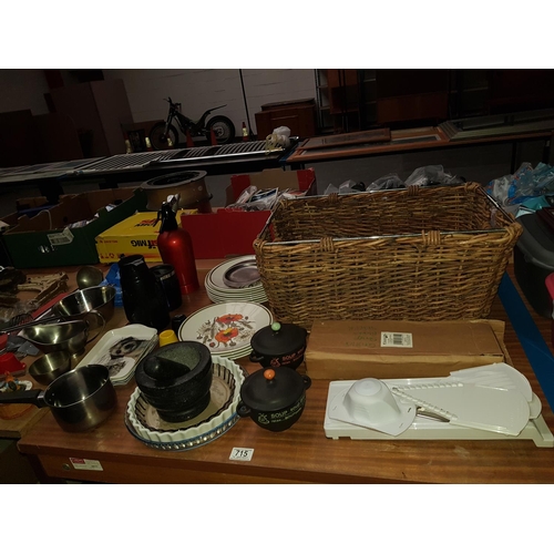 715 - Quantity of kitchenalia including wicker basket